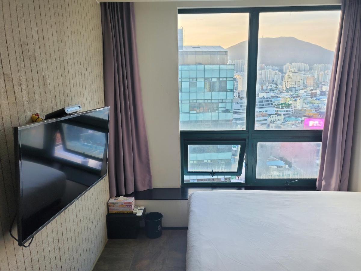 Mini Hotel May Nampo Busan Ngoại thất bức ảnh